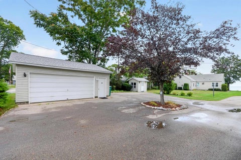 Tiny photo for 1105 Bay Drive, Tawas Township, MI 48763 (MLS # 79080073003)