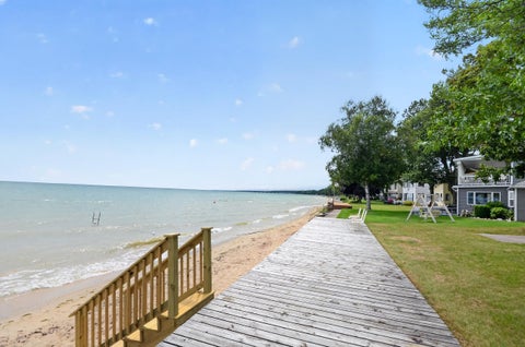 Tiny photo for 1105 Bay Drive, Tawas Township, MI 48763 (MLS # 79080073003)