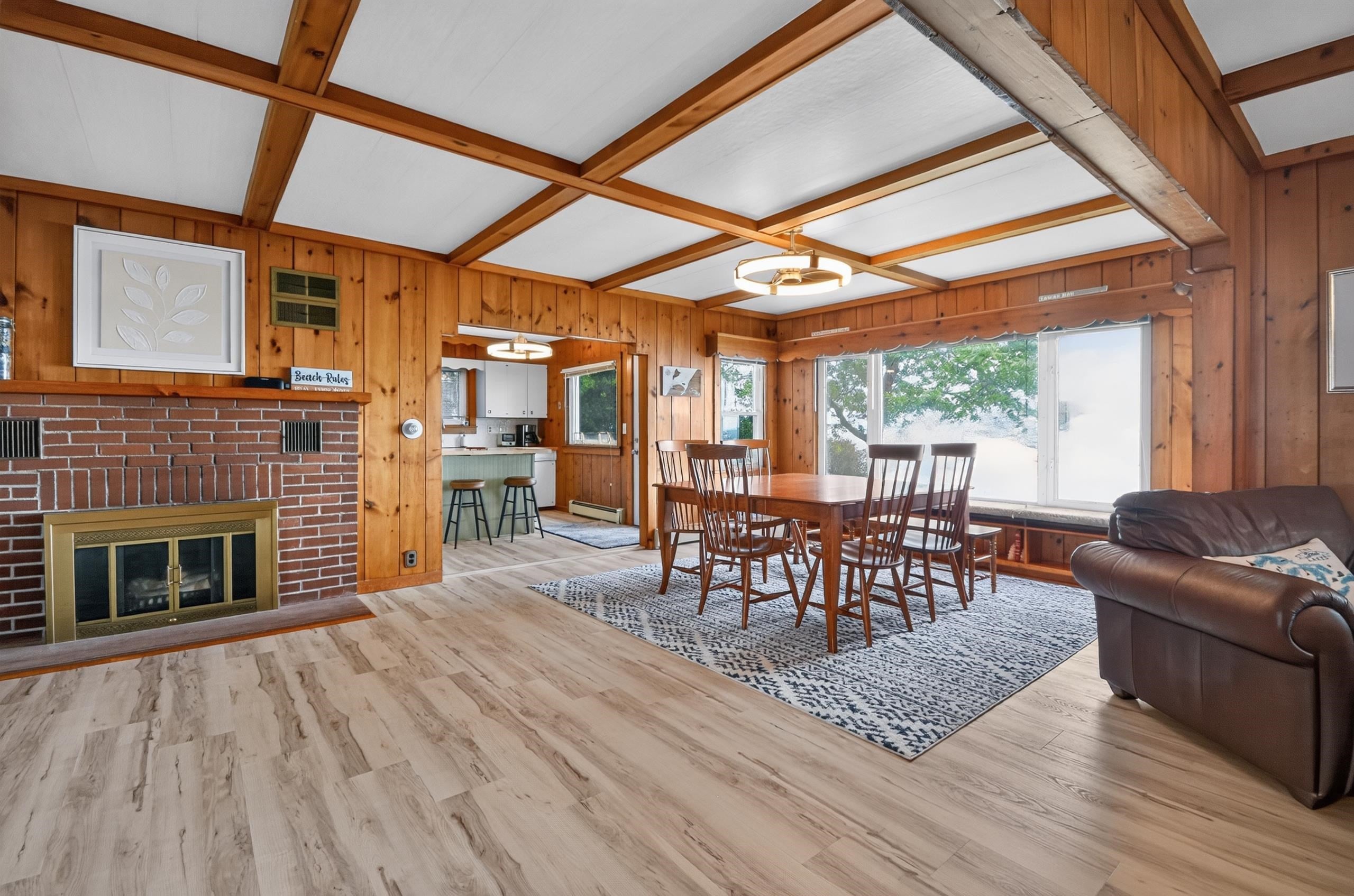 1105 Bay Drive