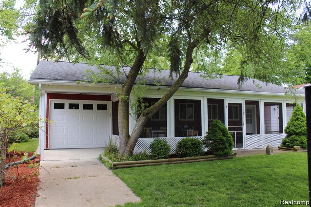 7365 Lighthouse Road