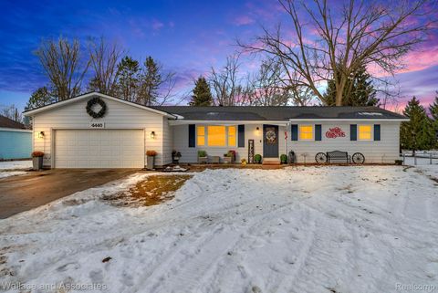 4440 Cambridge Drive Port Huron City MI 48060