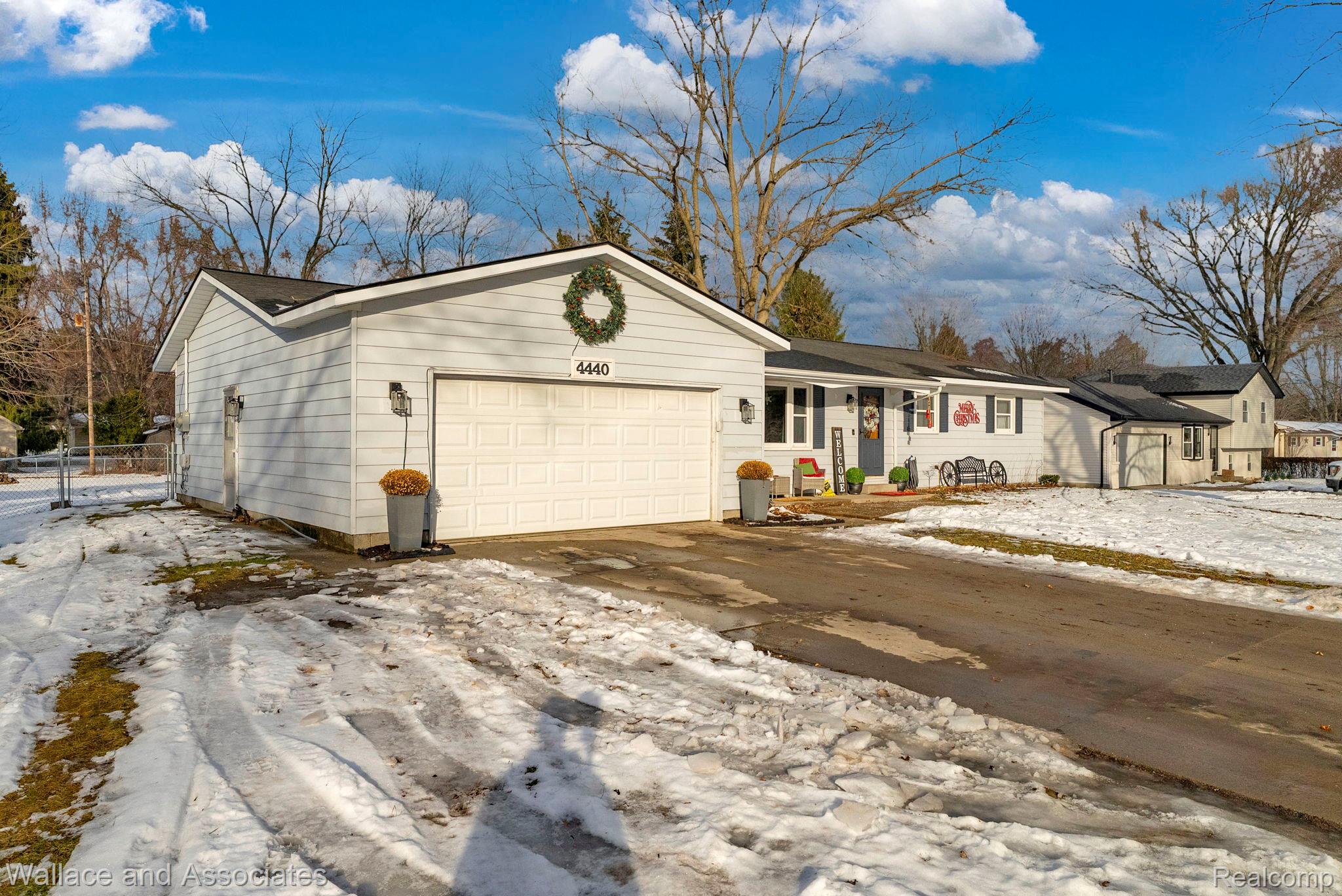 4440 Cambridge Drive