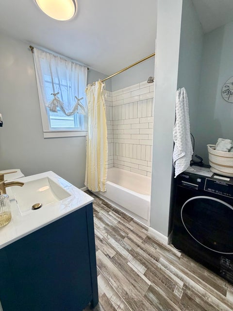 Tiny photo for 404 W Court Street, Ludington City, MI 49431 (MLS # 67026045999)
