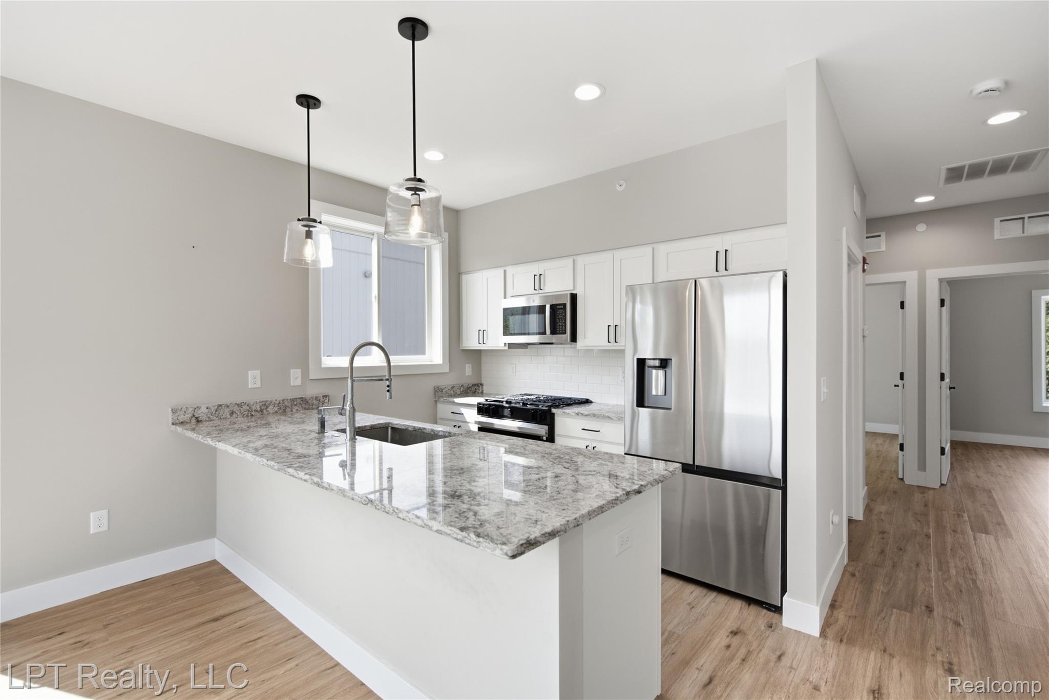 8130 Allor Landing