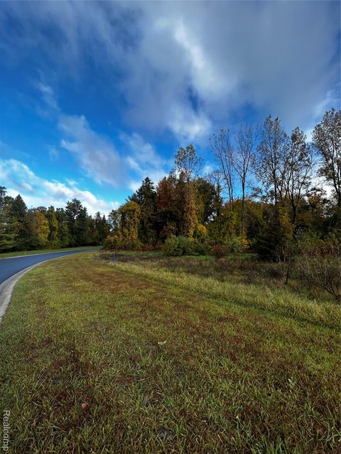 5643 Wyndam Lane Genoa Township MI 48116