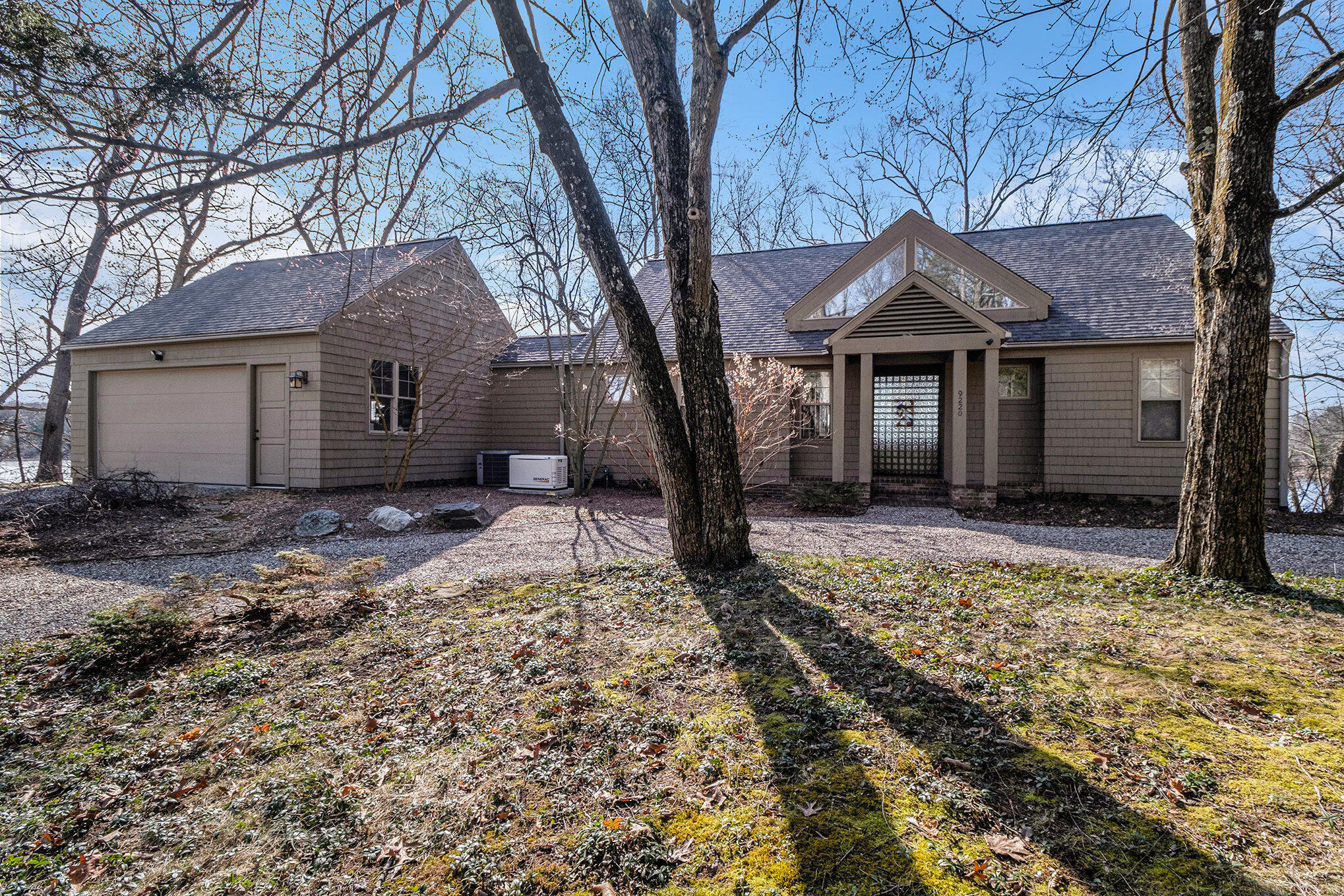 9220 Glenbrook Road