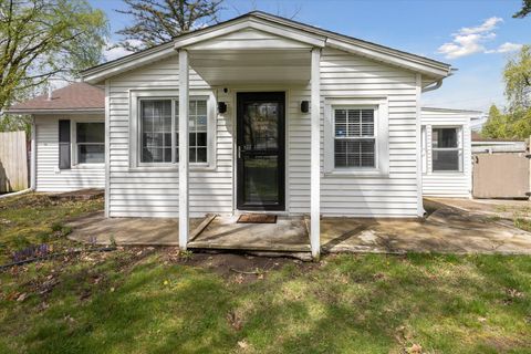 180 Woodrow Avenue S Battle Creek City Calhoun MI 49015