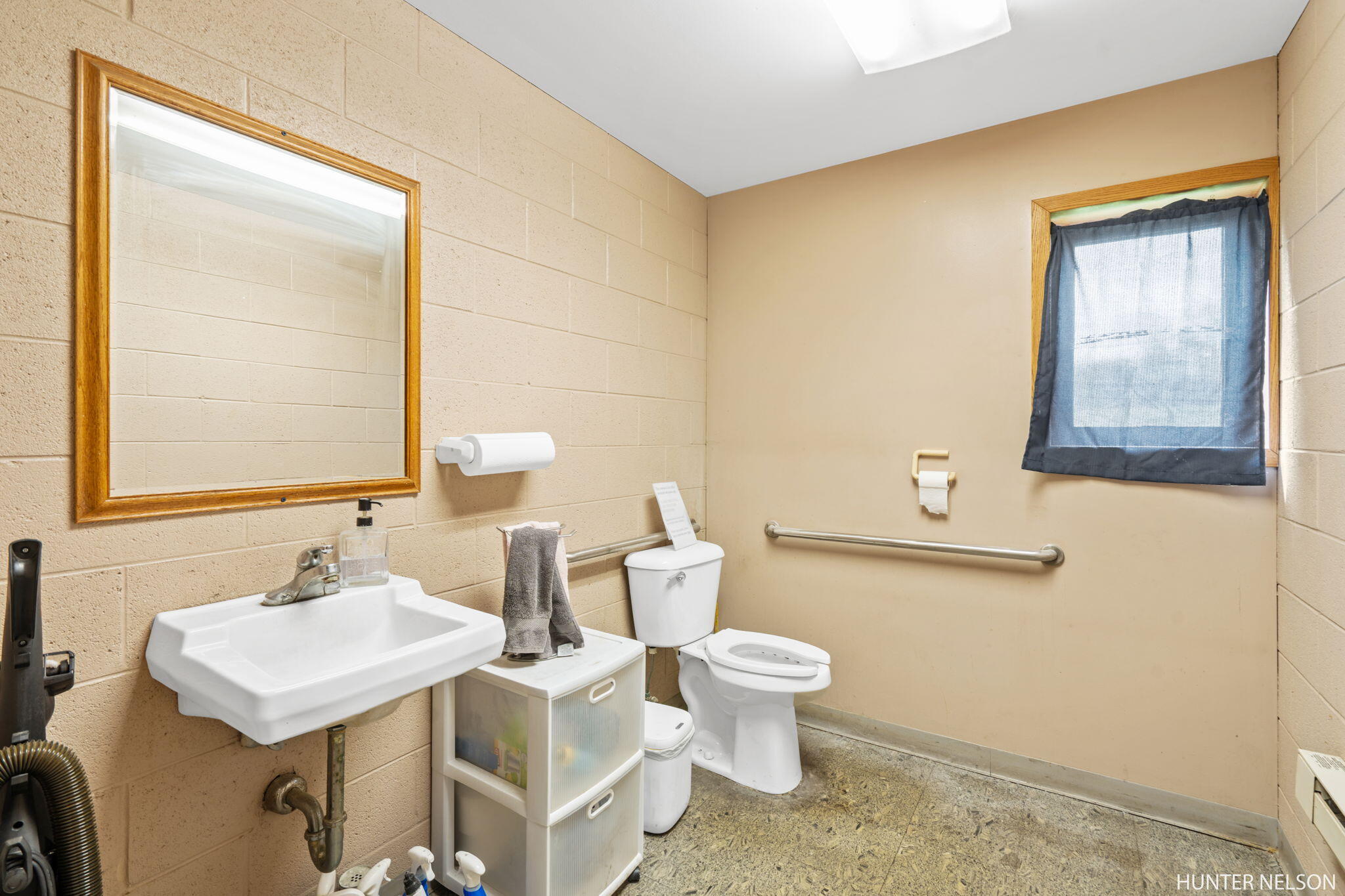 Plainfield Charter Township Kent, Michigan 49341, United States, ,4 BathroomsBathrooms,Commercial,Active,125597