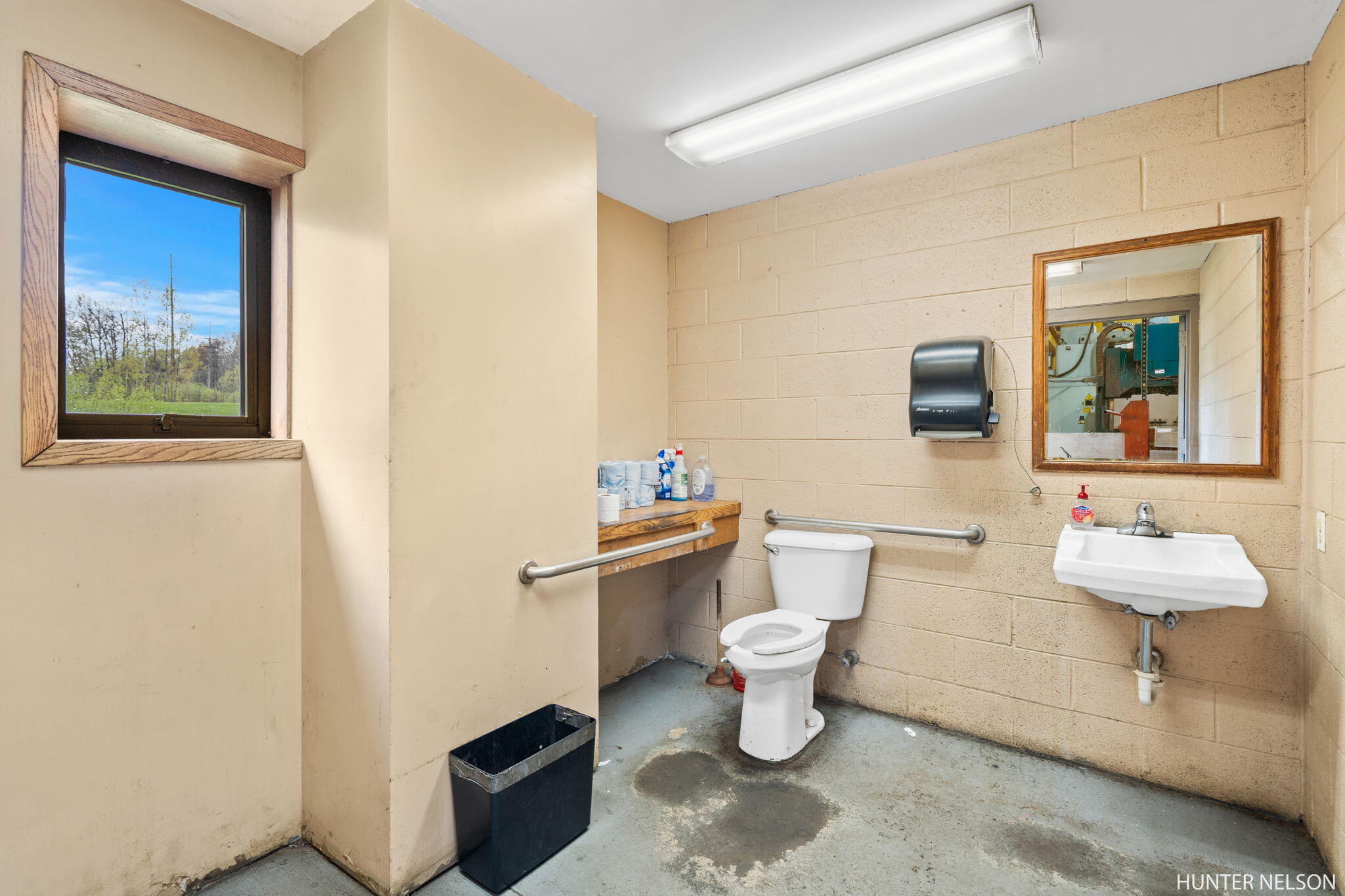 Plainfield Charter Township Kent, Michigan 49341, United States, ,4 BathroomsBathrooms,Commercial,Active,125597
