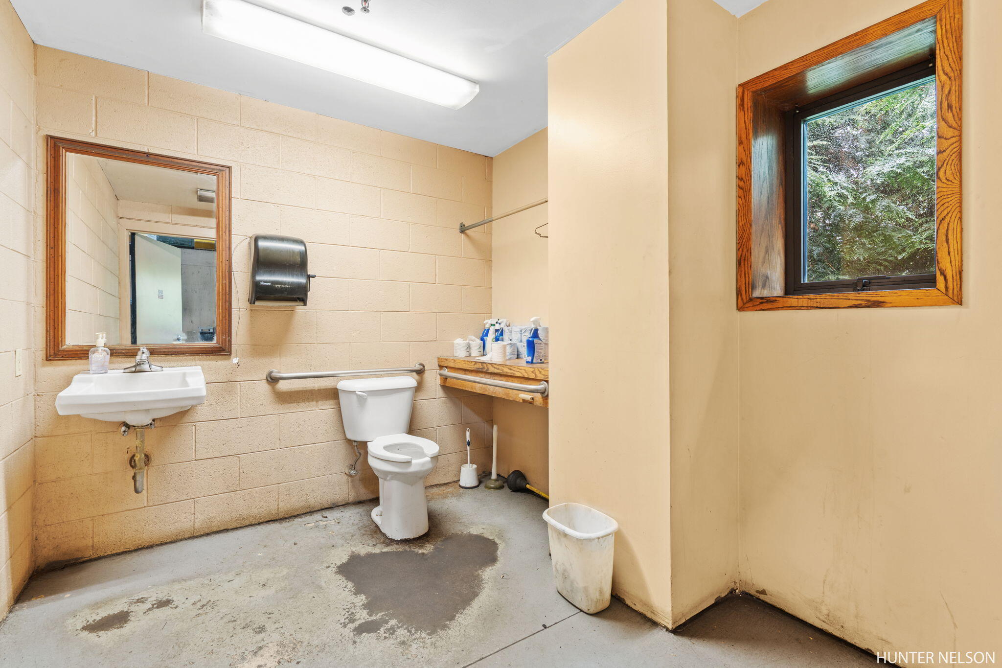 Plainfield Charter Township Kent, Michigan 49341, United States, ,4 BathroomsBathrooms,Commercial,Active,125597