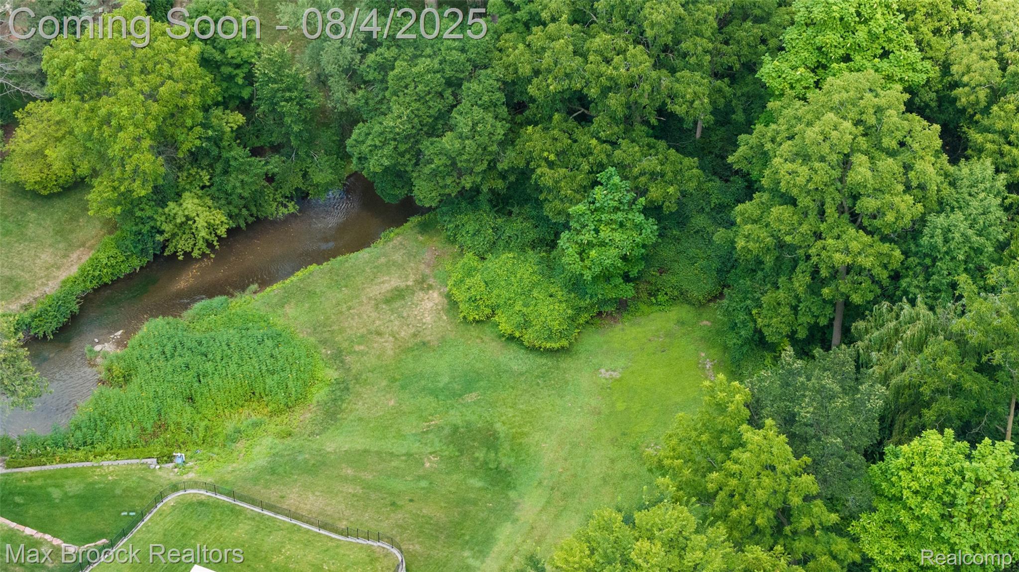 1300 Northlawn Boulevard