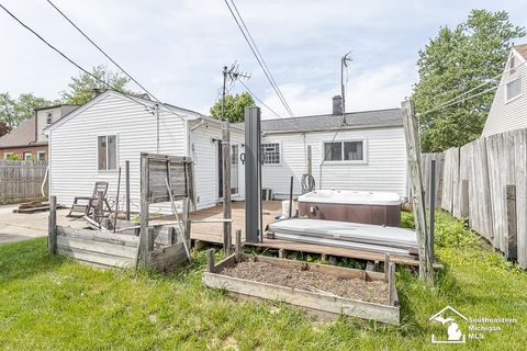 Tiny photo for 37613 Castle Drive, Romulus City, MI 48174 (MLS # 57050208754)