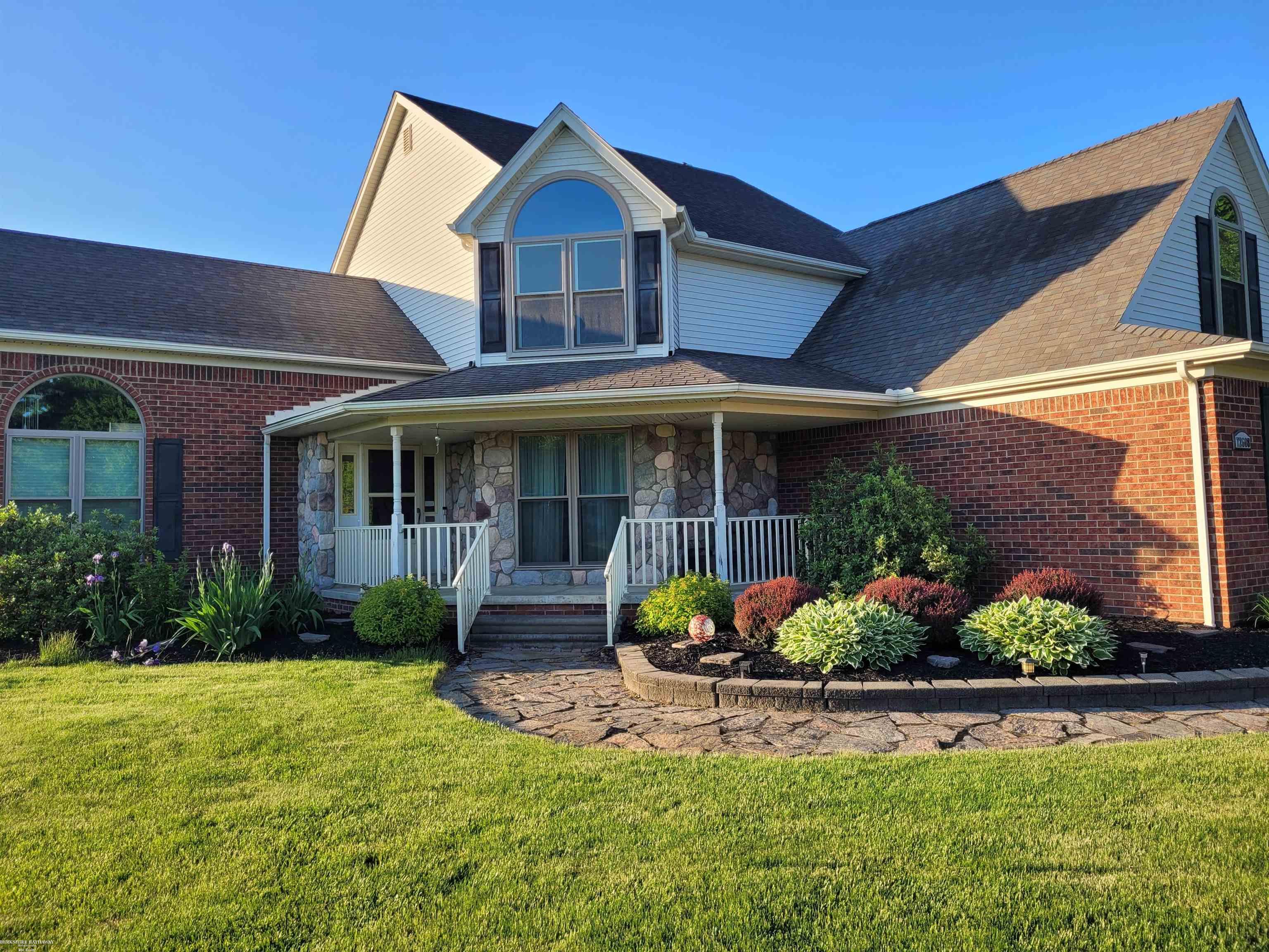 72608 Oxal Point