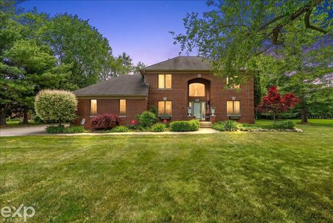 Photo of 61334 Country Lane, Washington Township, MI 48094 (MLS # 58050209818)