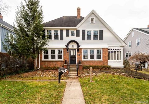 22101 Francis Street Dearborn City MI 48124