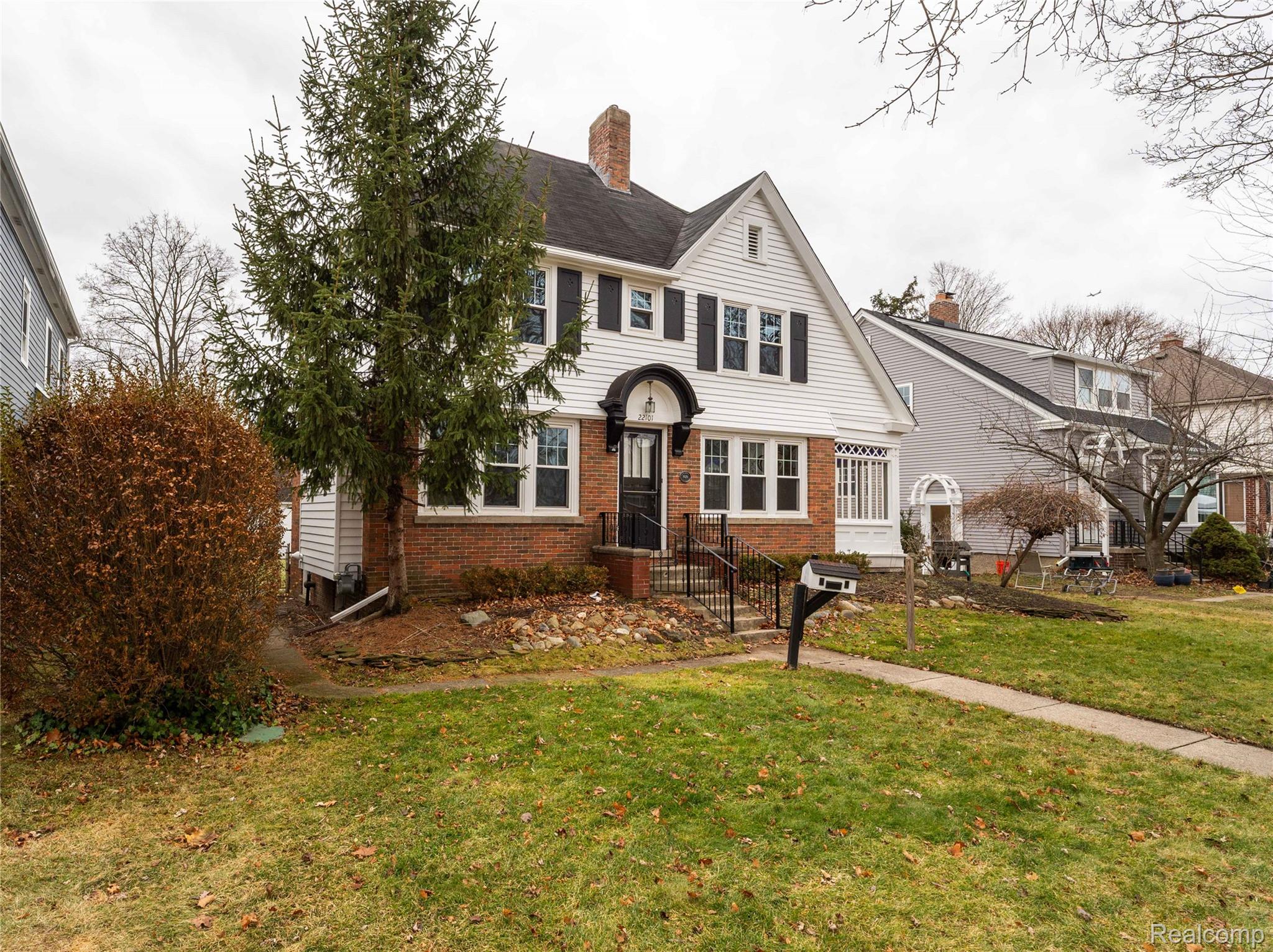 22101 Francis Street