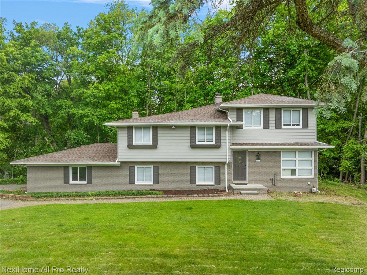 26557 Old Homestead Drive