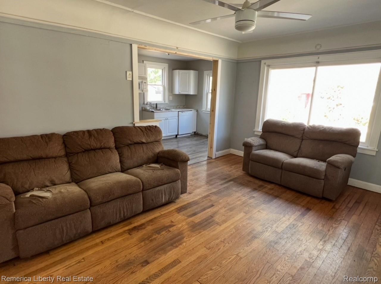 1147 Harrison Avenue