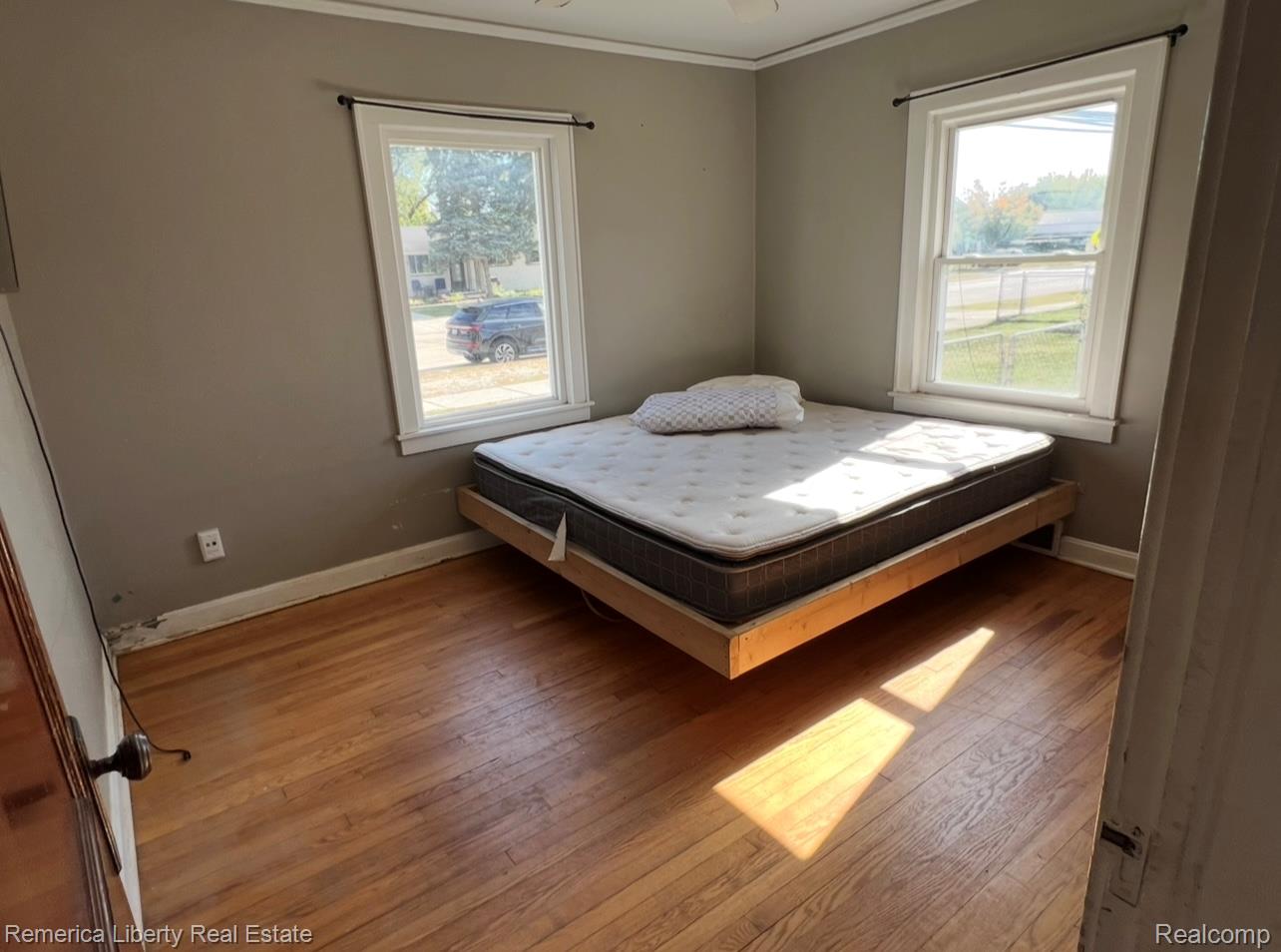 1147 Harrison Avenue