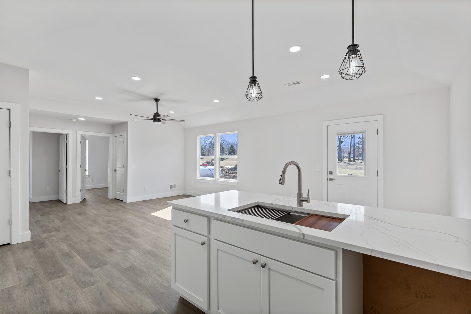 2008 Green Acres Drive