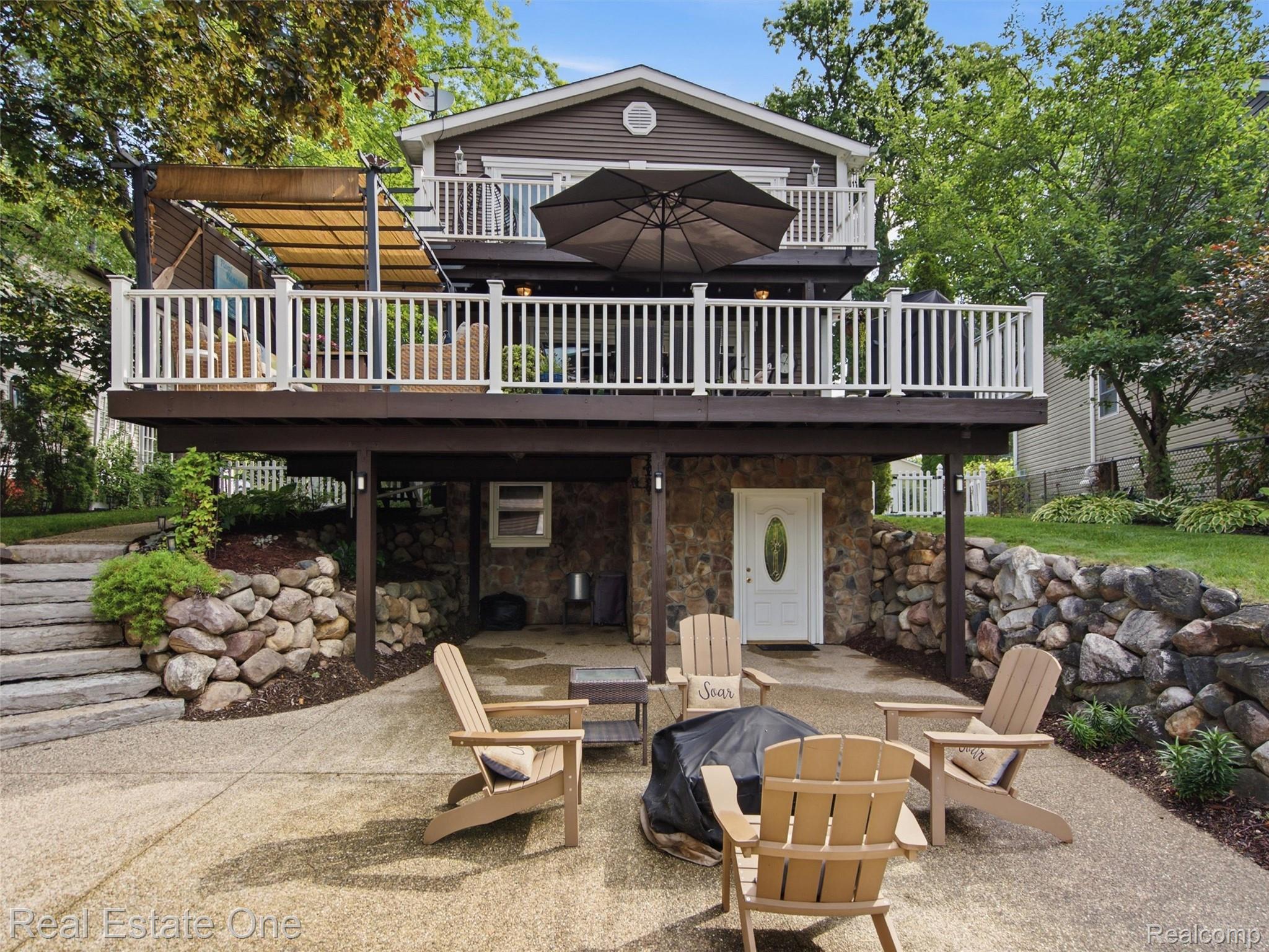 4011 Lotus Drive