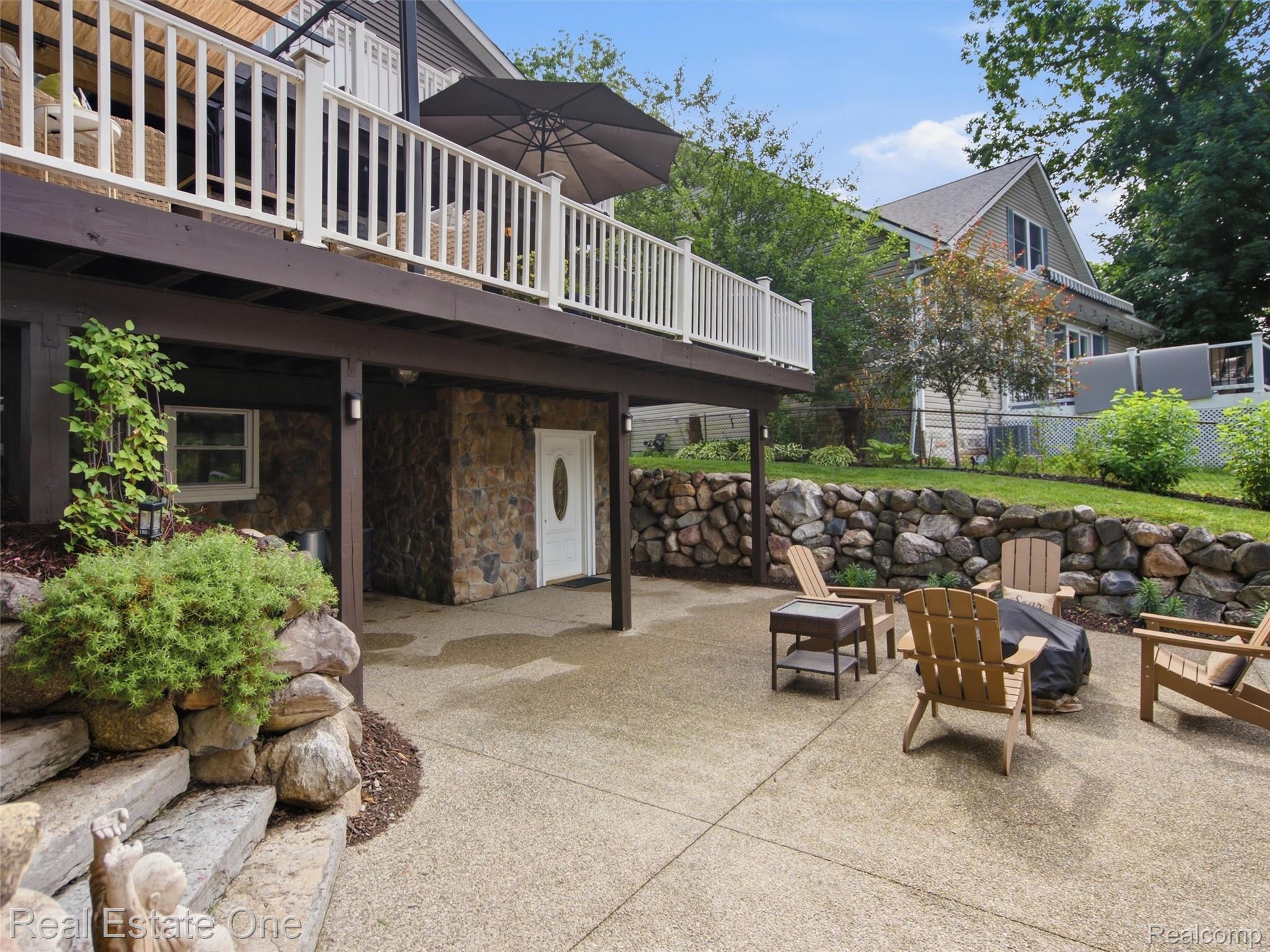 4011 Lotus Drive