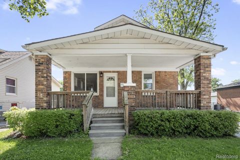 Photo of 1409 Marion Avenue, Lincoln Park City, MI 48146 (MLS # 20261039641)