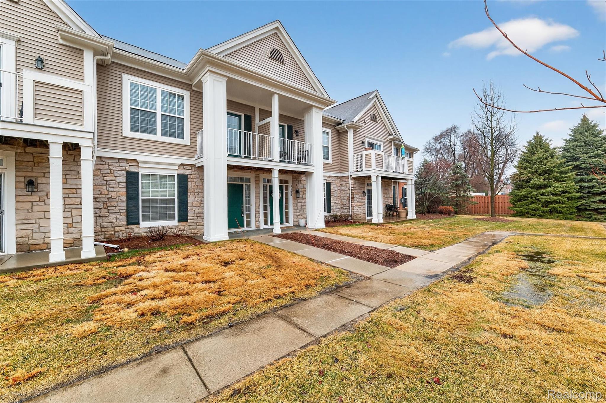 1151 Alameda Boulevard 39