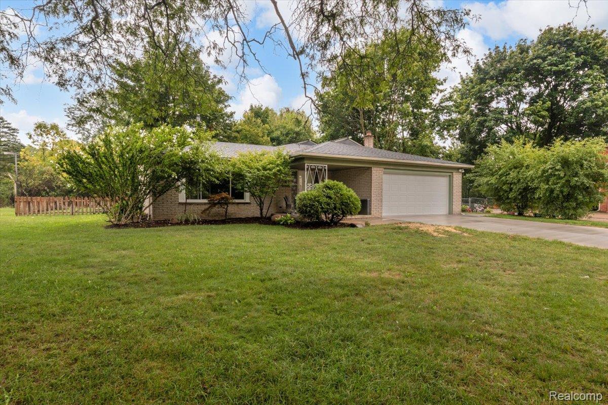 19230 Red Maple Court