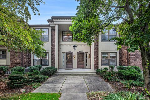 4408 Knightsbridge Lane West Bloomfield Charter Township MI 48323