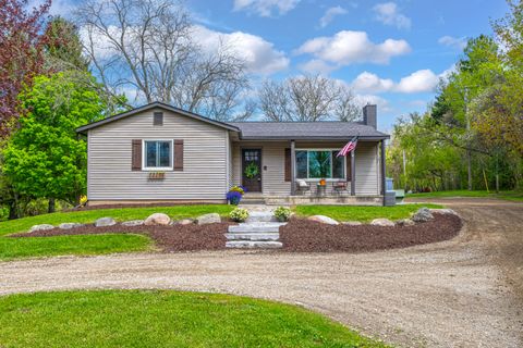 1205 MCKAIL Road Addison Township Oakland MI 48367