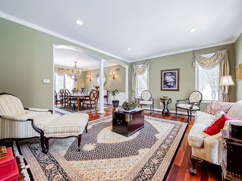 A home in FarmingtonHillsCity_Oakland