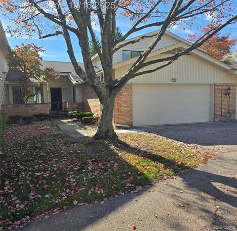 7006 Bridge Way West Bloomfield Charter Township MI 48322