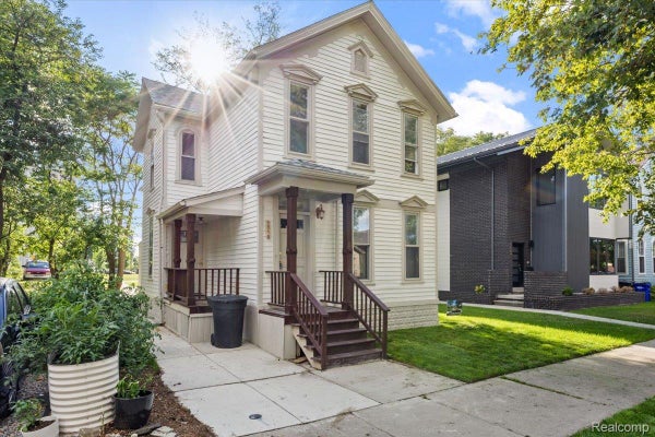 2215 WABASH ST, DETROIT, MI 48216 - Image f69ca9d165f5d0a79ea7d9d3861870f5/3309566716