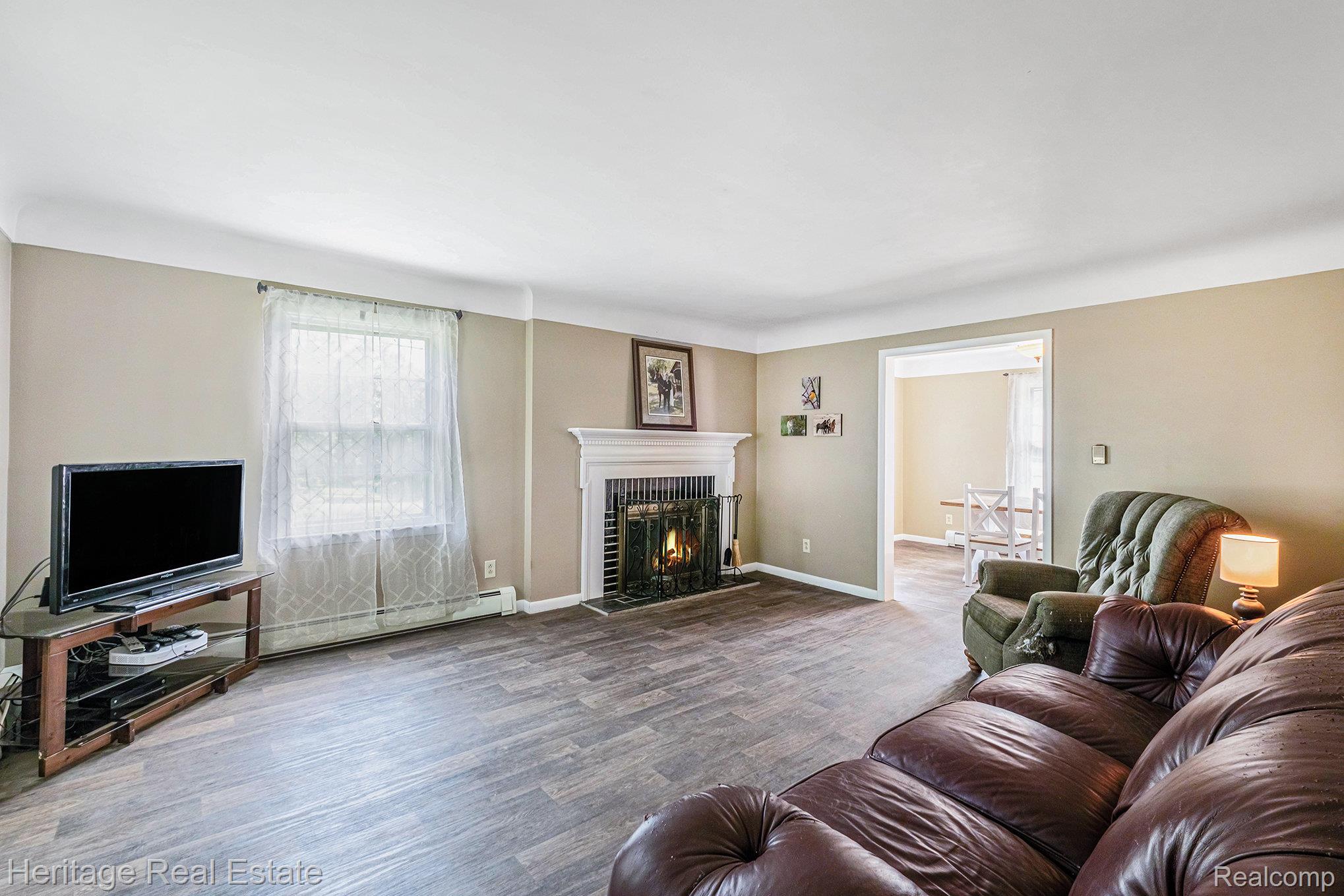 3976 Mitchell Road