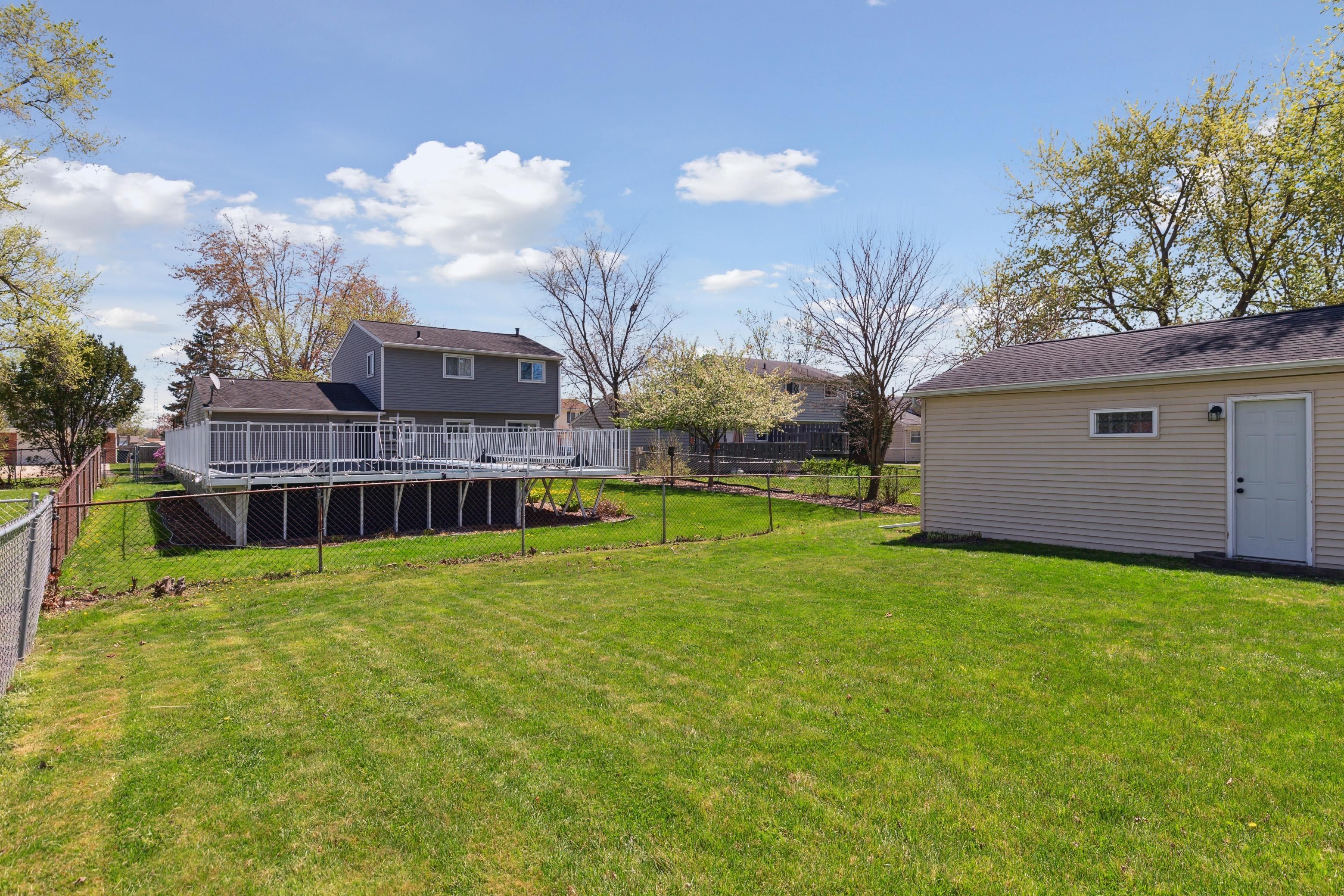 Flat Rock City Wayne, Michigan 48134, United States, 3 Bedrooms Bedrooms, ,1 BathroomBathrooms,Residential,Pending,123700