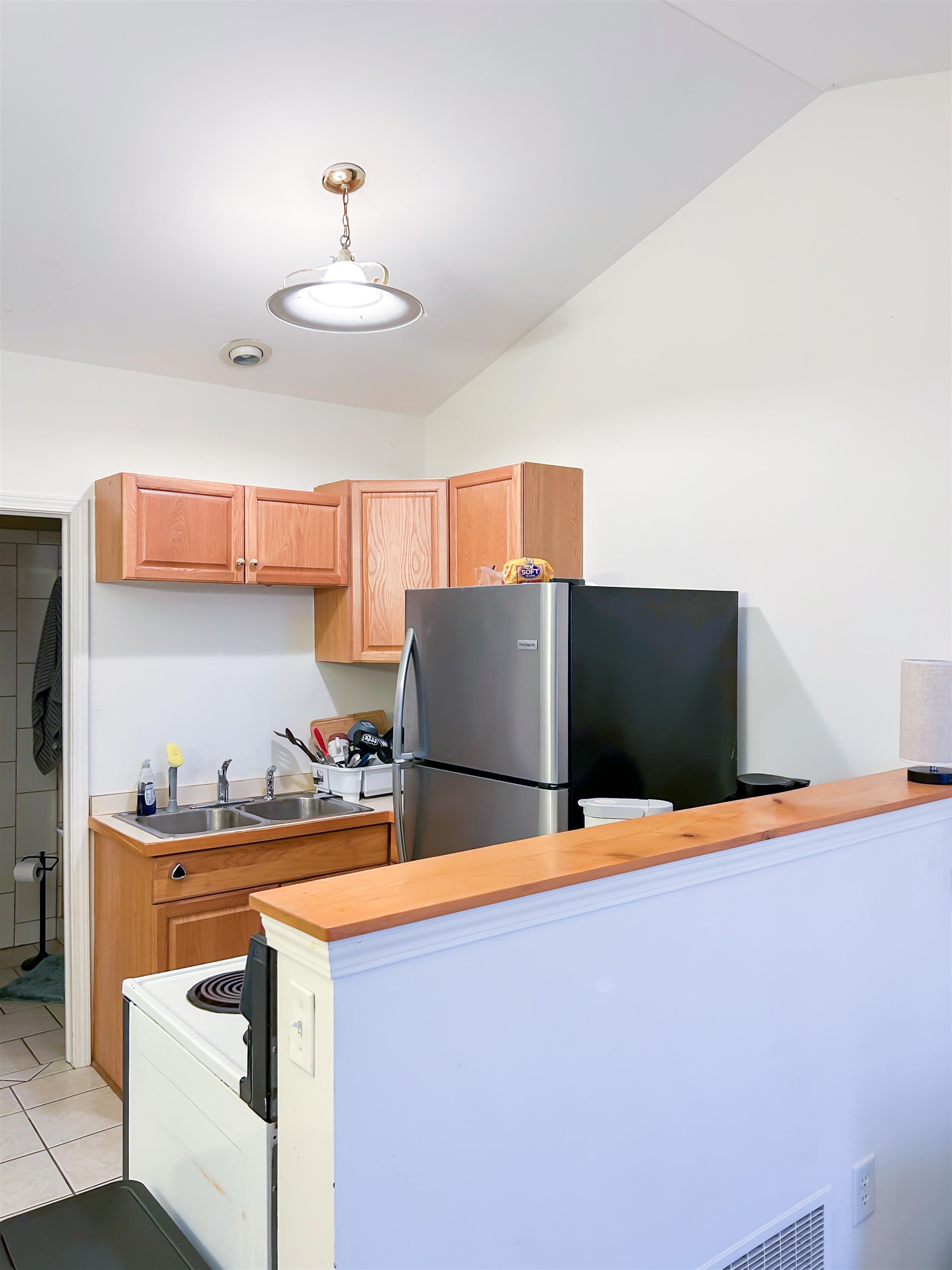 718 E Mount Morris Street