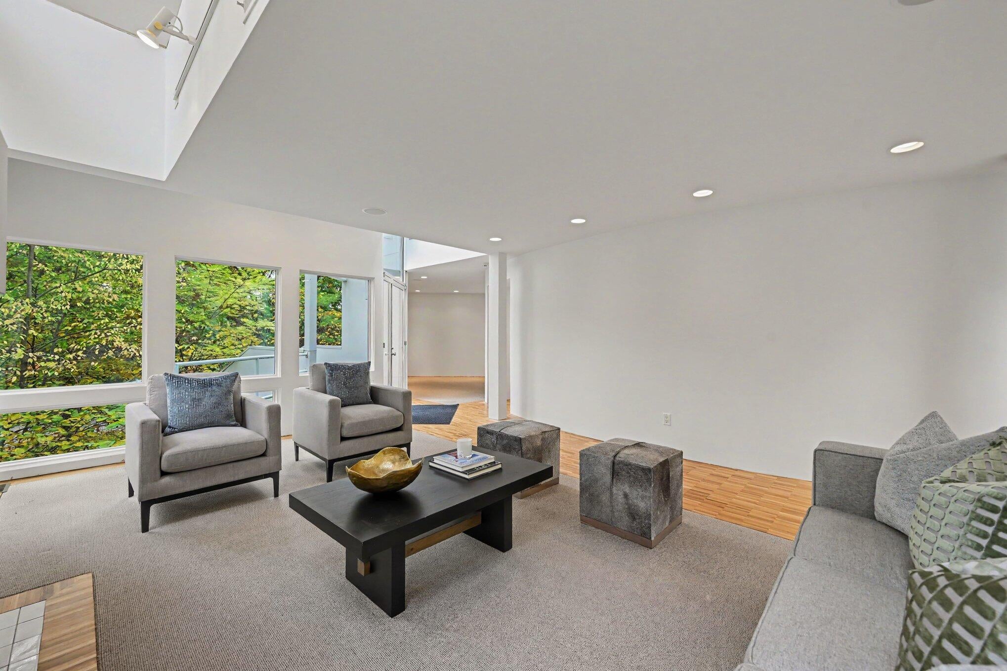 200 Riverview Drive