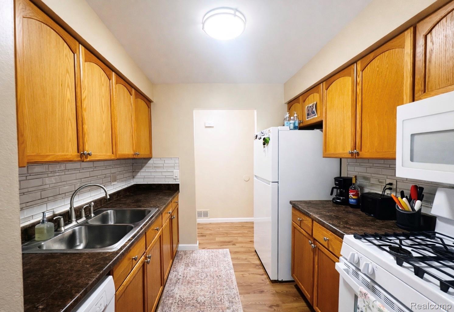 28130 Universal Drive