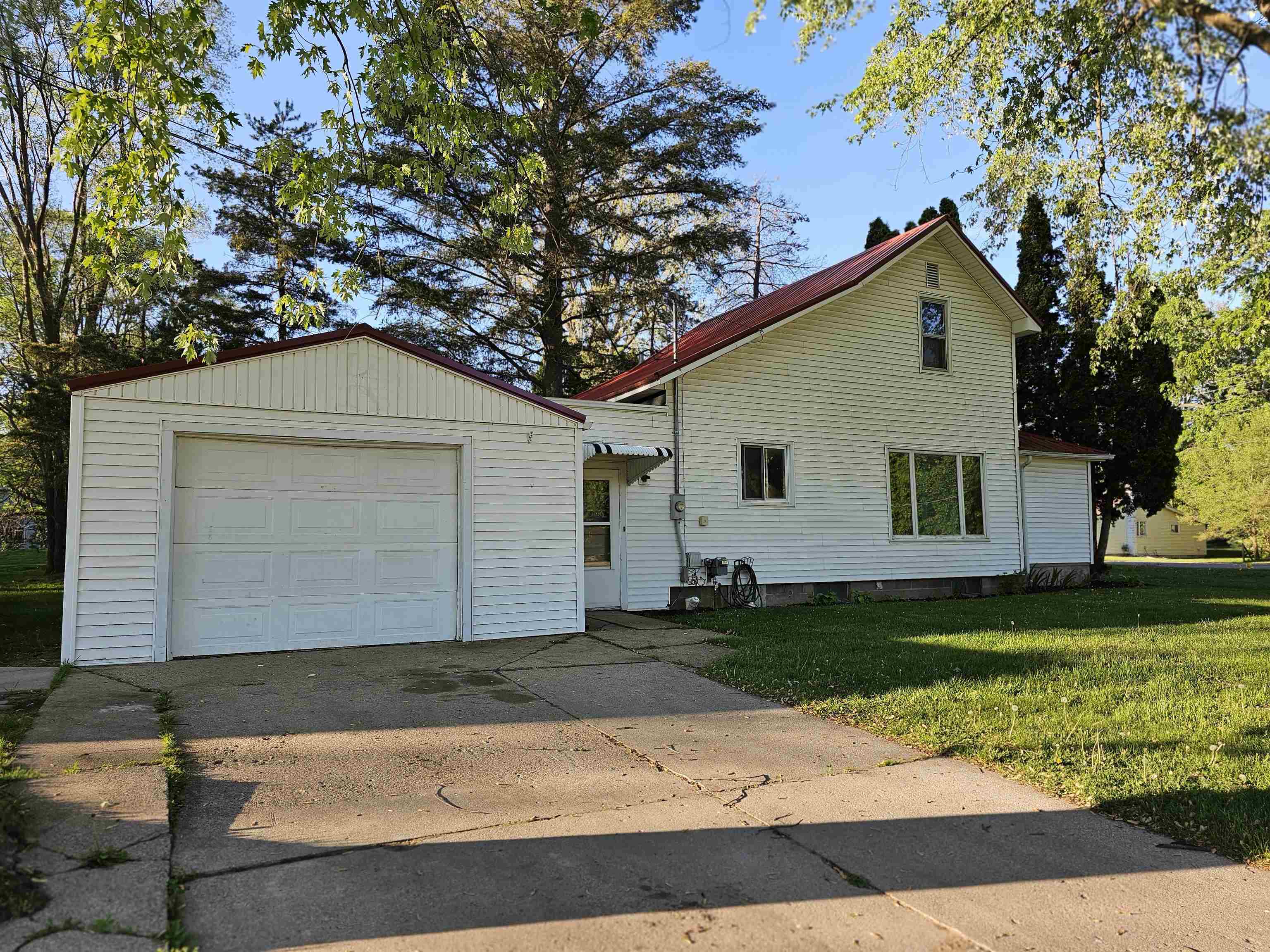 420 S Clinton