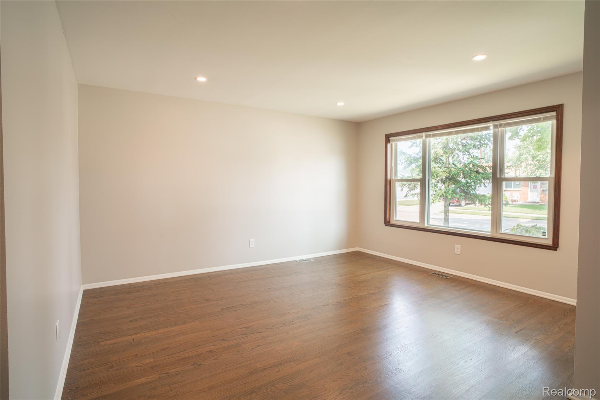 11138 Jim Place