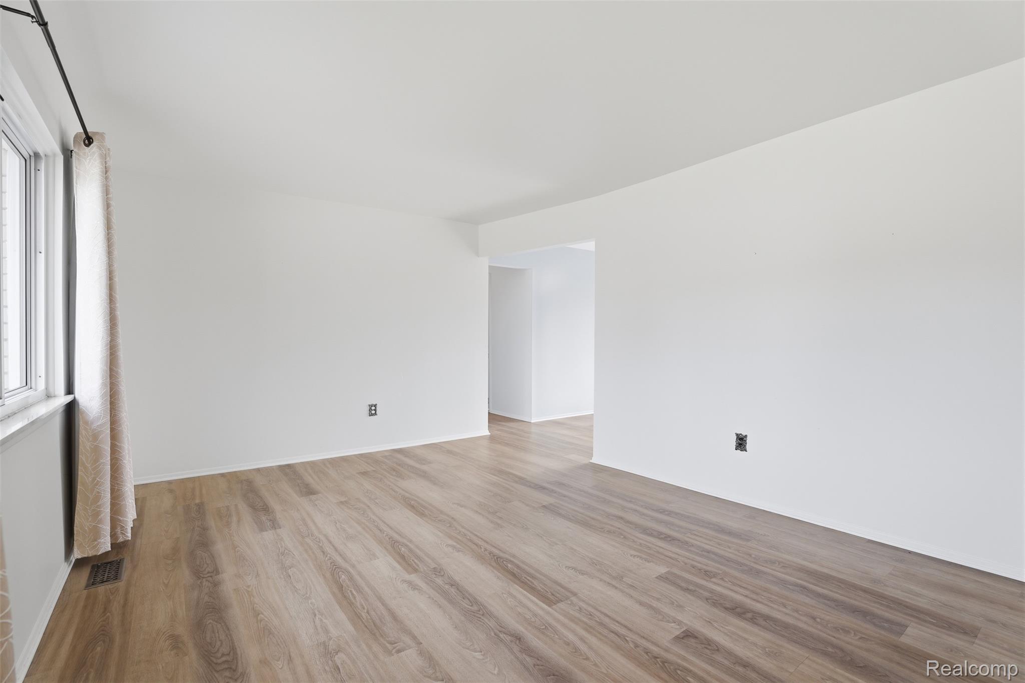 33519 Balmoral Street