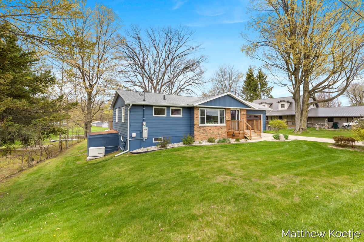 4405 Chippewa Trail