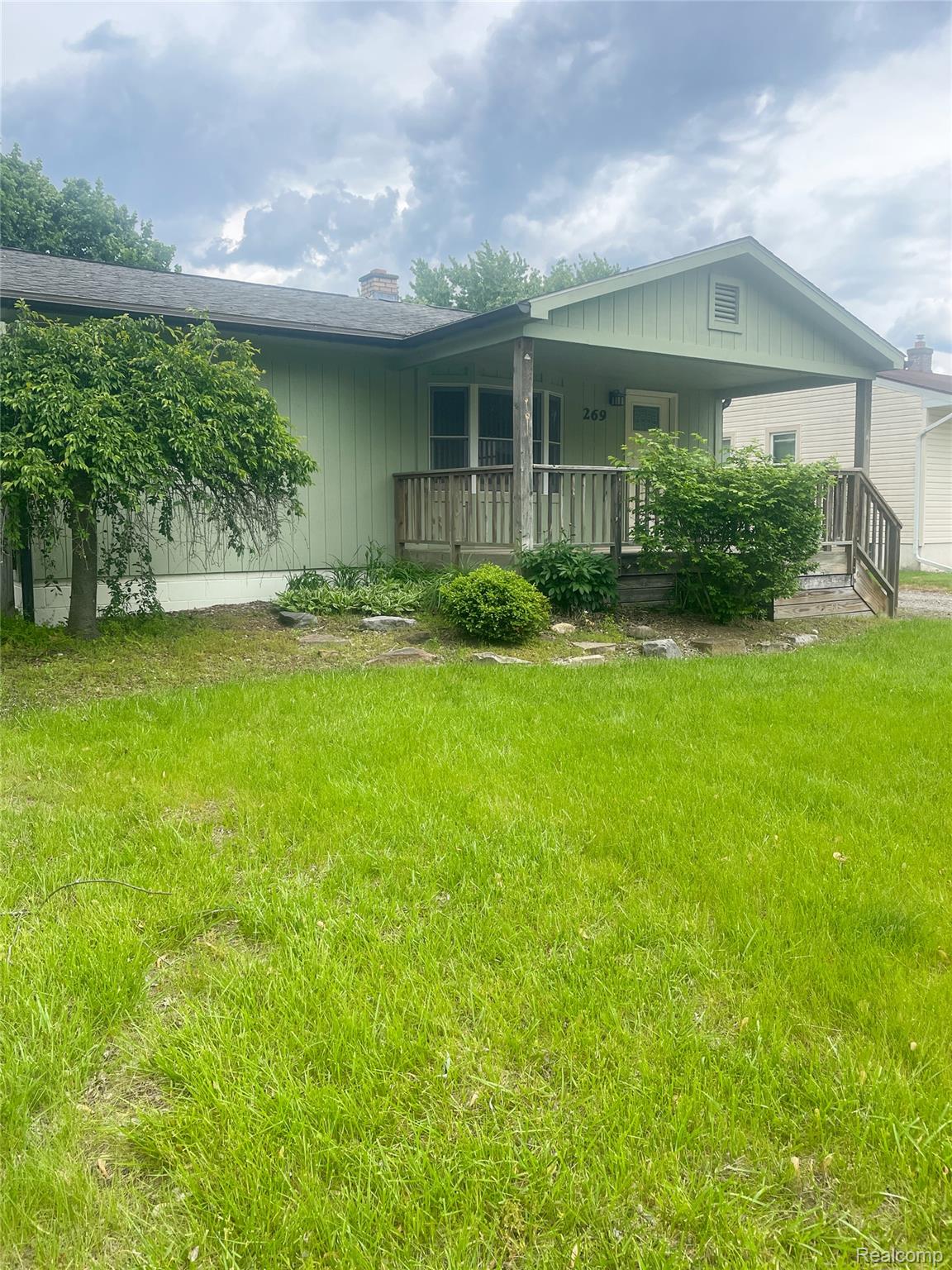 269 Clayburn Boulevard