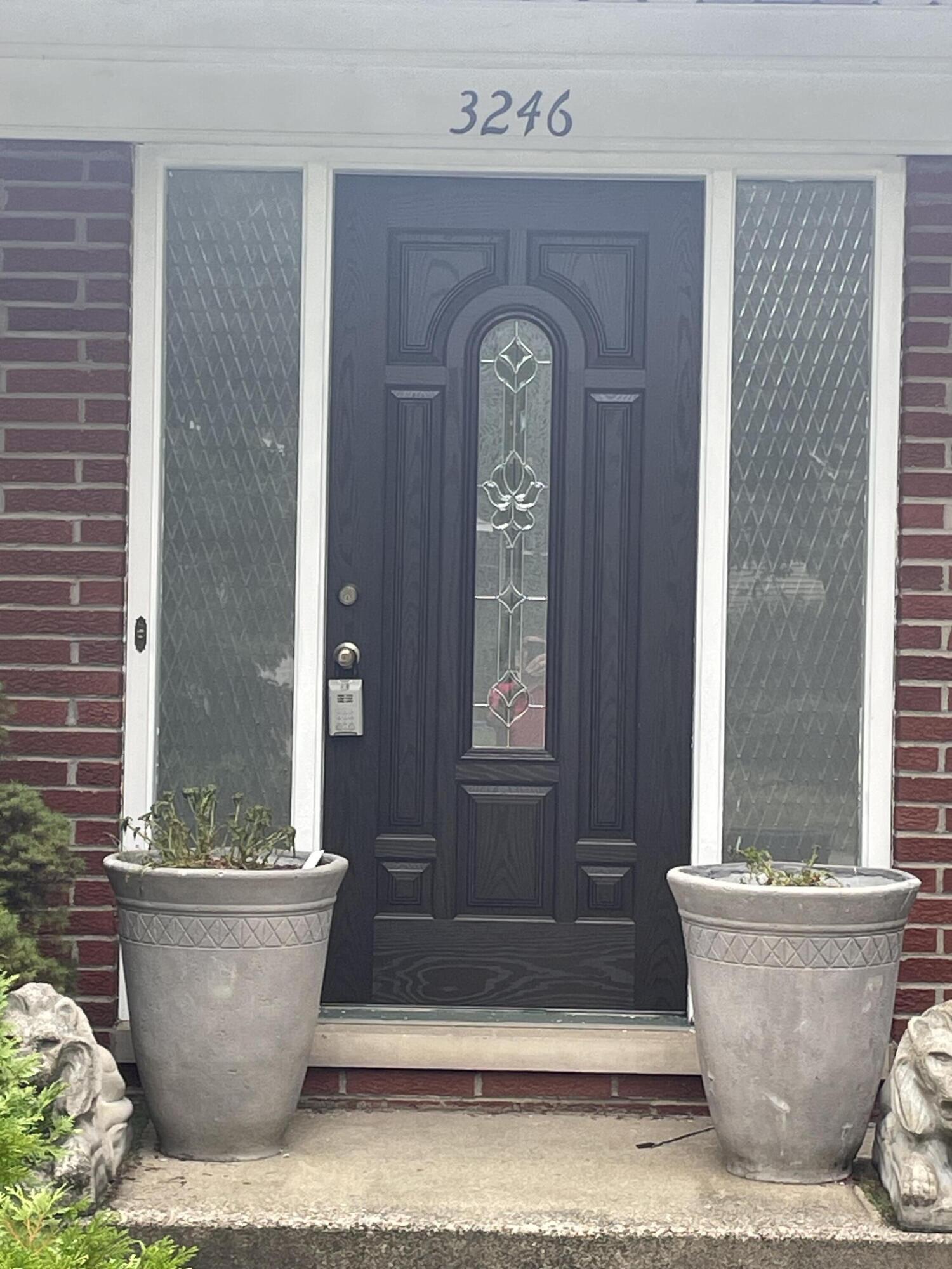 3246 Royal Oak Road