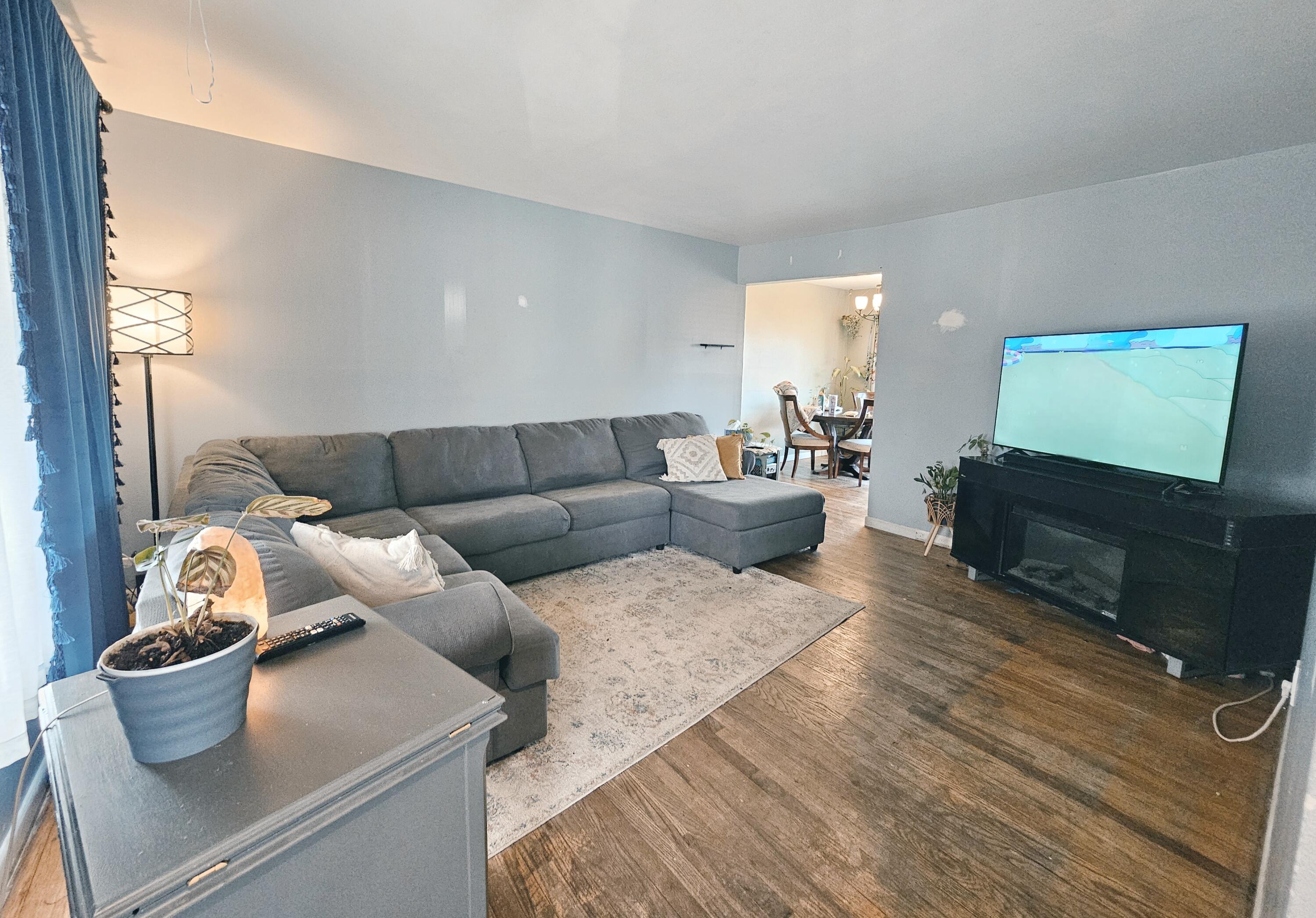 32330 Grandview Avenue