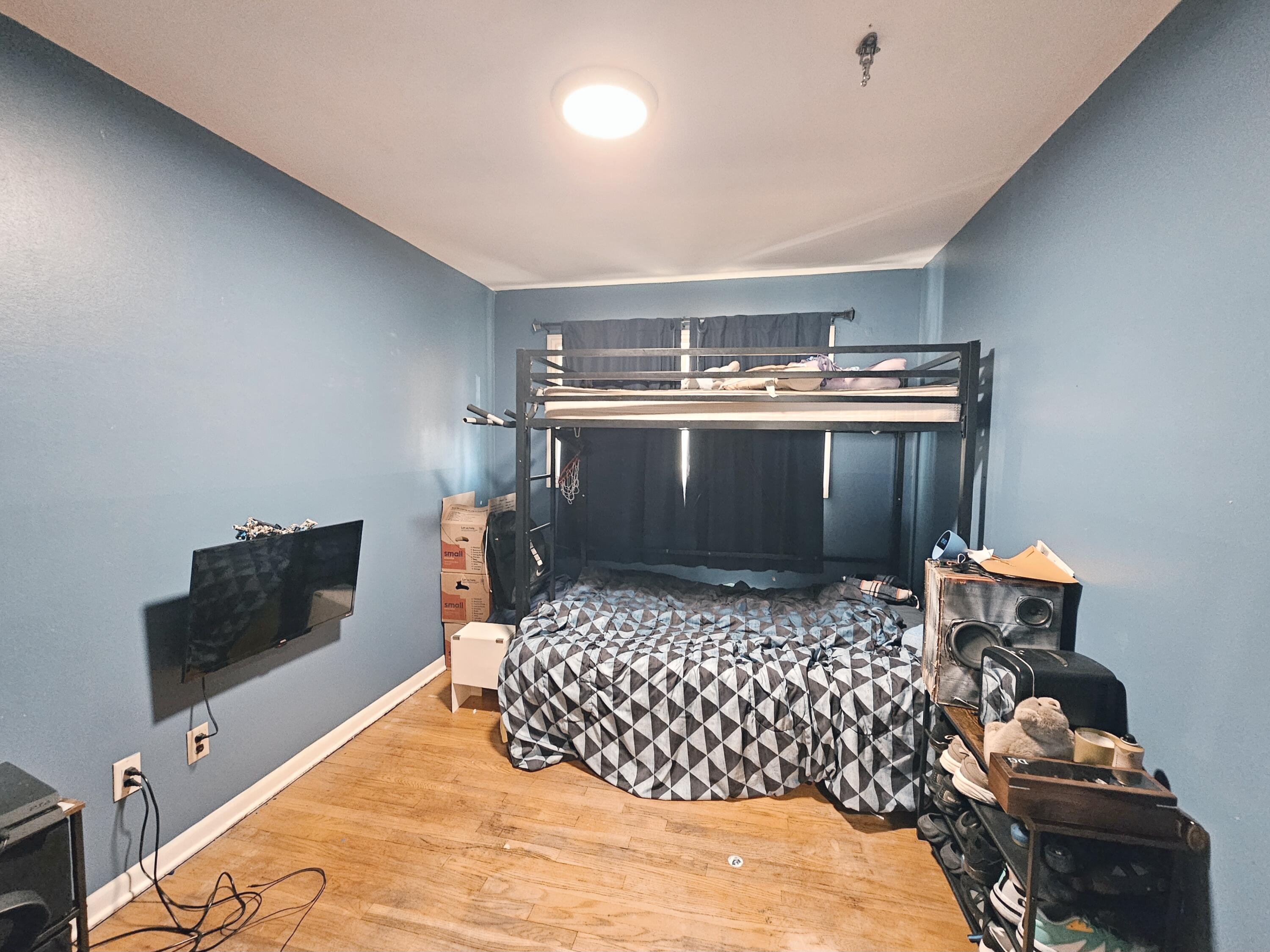 32330 Grandview Avenue