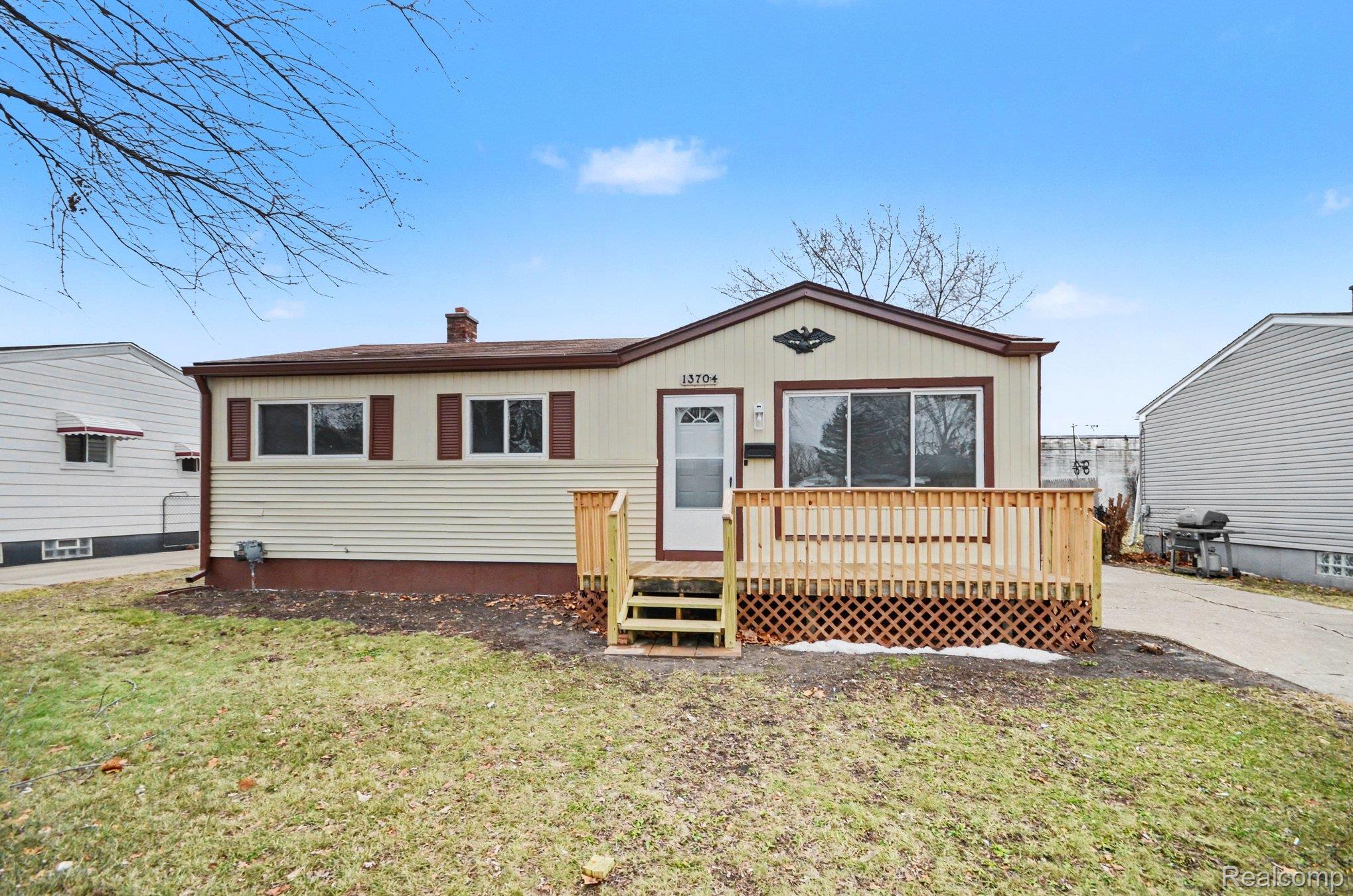 13704 Sherman Avenue