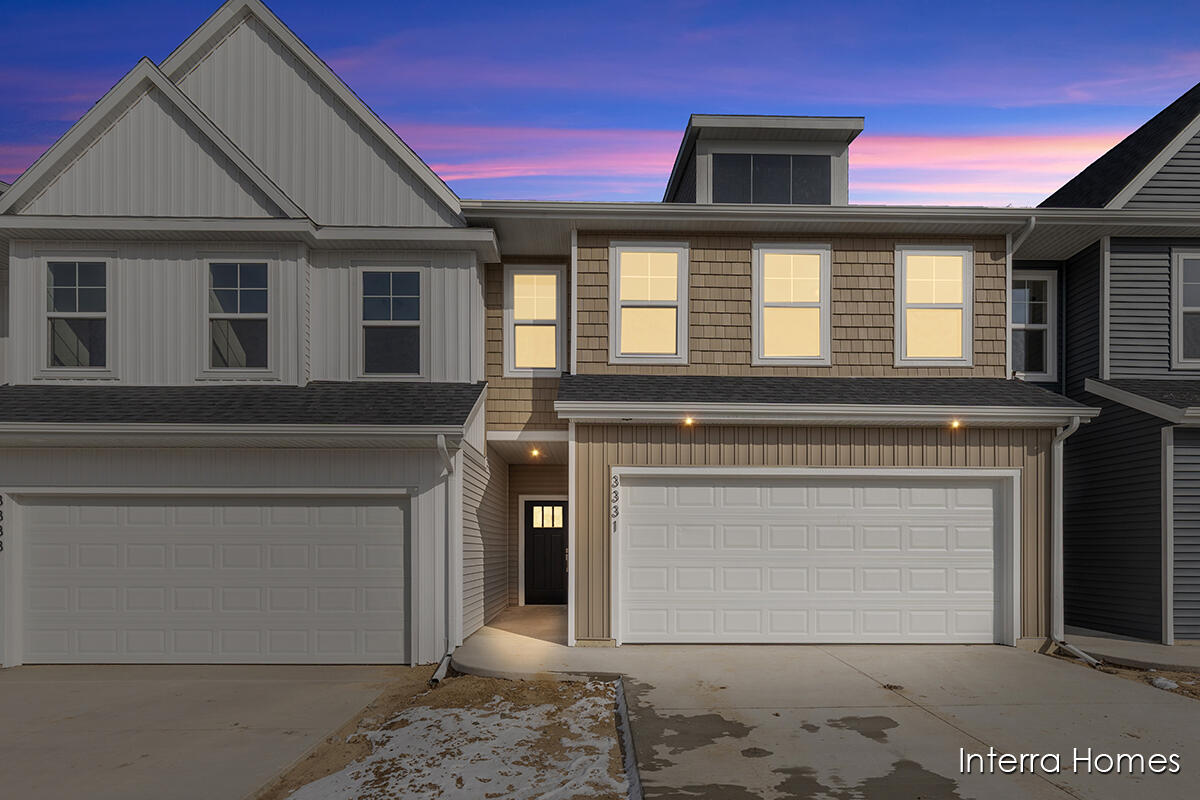 3331 Kings River Street SW 44