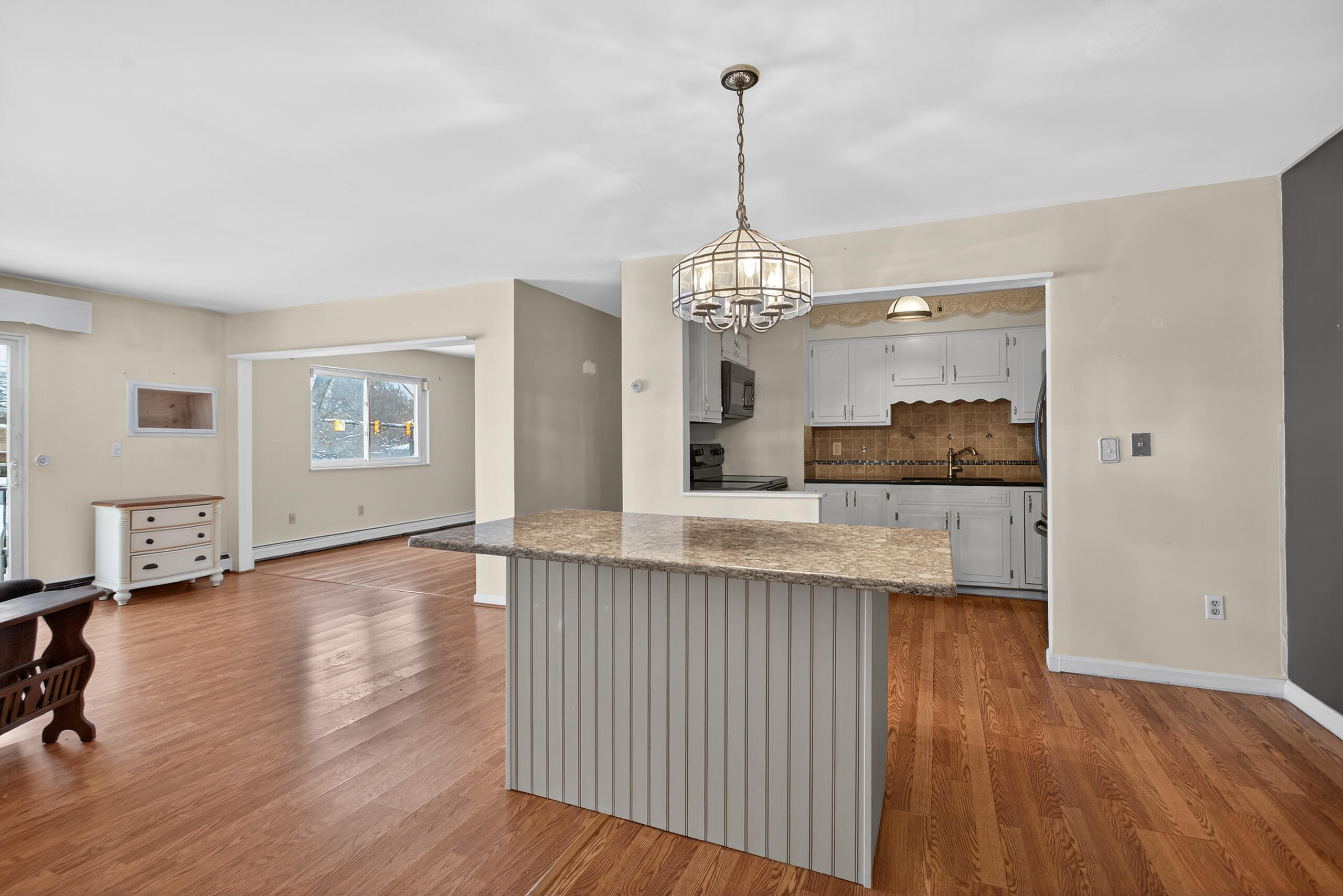 806 W Michigan Avenue 202E